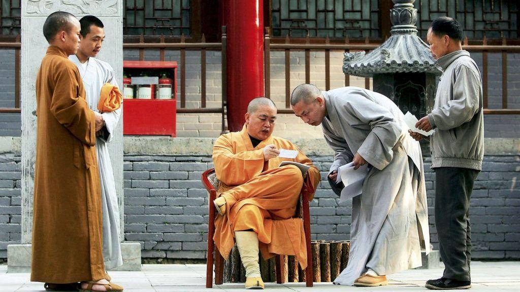 少林寺网红方丈 释永信 被缉拿调查 包养多名情妇并育有私生子丑闻再度冲上热搜！封面图