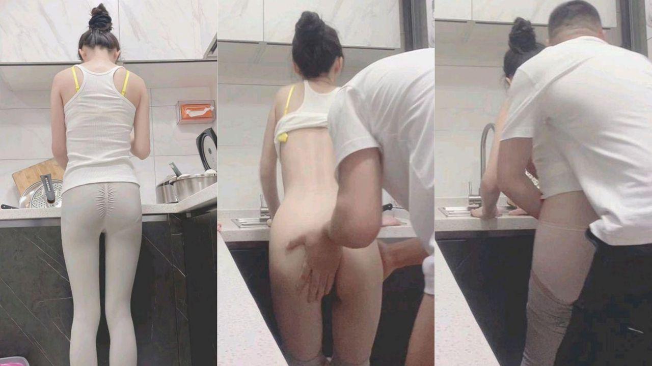 乱伦大神 调教极品嫂子 给大哥送鹅蛋 趁大哥不在家强上了嫂子 直接把嫂子征服！封面图