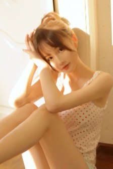 长春小美女【李玥】偷情视频流出，露脸舔屌口活好主动拍无套挨操，网友笑称东莞妓校高财生