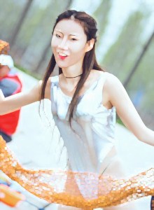全能家政女仆 特殊的性爱服务...！