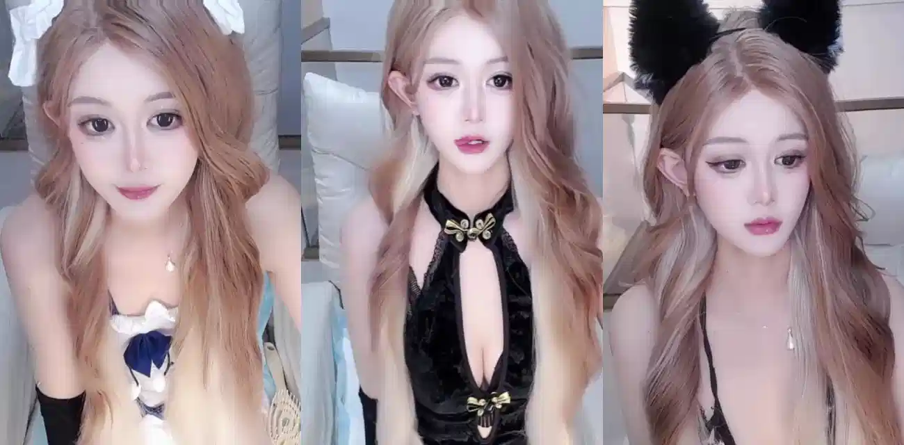 Stripchat新晋高颜值女神【kiko_vv】直播开档黑丝道具自慰视频流出，天使般的脸蛋加巨乳肥臀太勾人了封面图