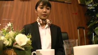 穿著過膝襪欲求不滿家教大姊對處男少年隱瞞親人射精管理！ VRTM-488封面图