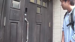 昨日還是處男的我一天吃7人！超絶倫處男在女子宿舍不停息中出！ HUNTA-700封面图