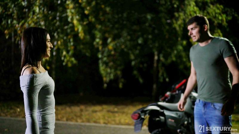 PixAndVideoMinaKFoodDelivery封面图