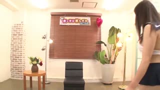 搓揉有彈性胸部！讓摸摸茶女郎來猜揉奶的是誰！？ ATOM-394封面图