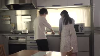 我其實一直被老公上司幹… 彌生美月 MEYD-571封面图