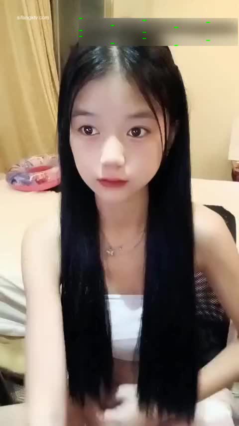 新人，校花级学妹，【雅萱】，和男友一起看小黄片~学习姿势~无套射封面图