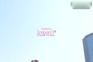 19岁超级美少女首次出演封面图