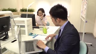 與暗戀的女上司一起 松雪乃 MOND-176封面图