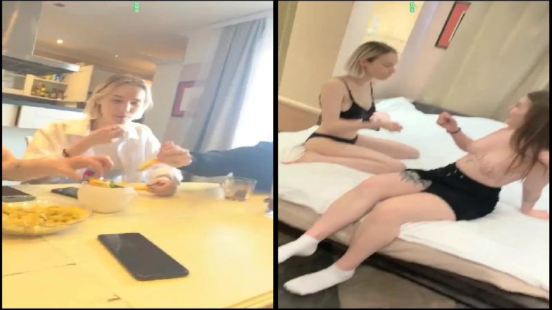 【大王叫我來巡她】逍遙賽神仙大佬開辟新戰場買一送一極品姐妹花唯美香艷佳作封面图