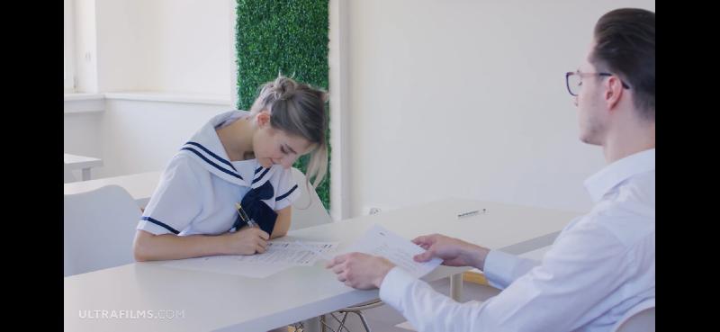 Eva Elfie 跟家教老師的補習封面图