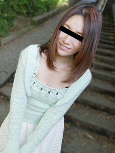 虽然很尴尬但是我还是来了 宫藤麻衣封面图