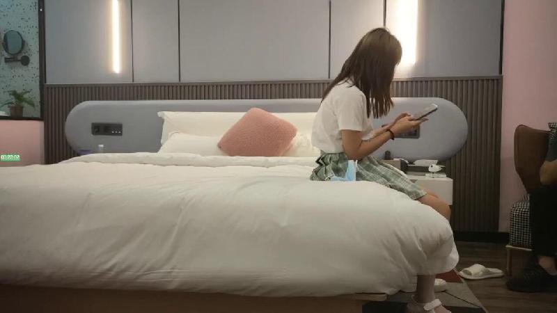 【锤子探花】00后大圈外围专场最近爱上了嫩妹高颜值青春风C罩杯坚挺诱人封面图