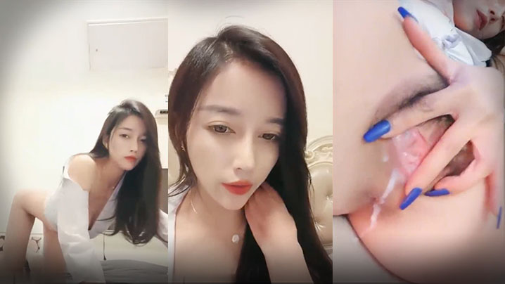 【极品气质美女一库一库】 舔假阳具，道具自慰，表情很骚，看来是很爽，呻吟声那么的动听。封面图