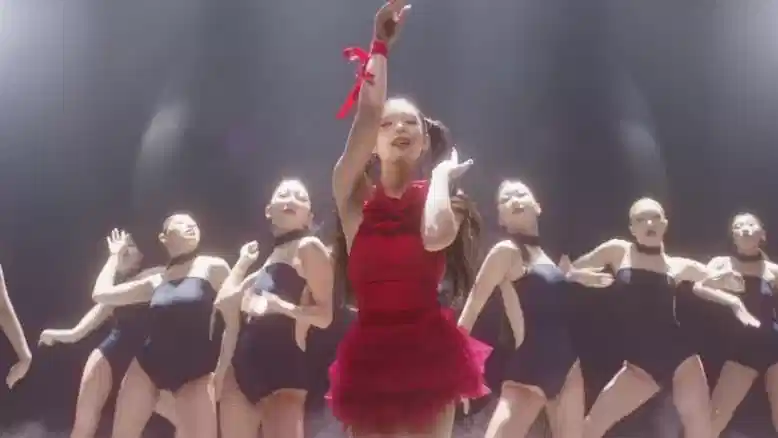 大神混剪18+tiktok.You &amp; Me - Jennie  Vin Sky PMV封面图