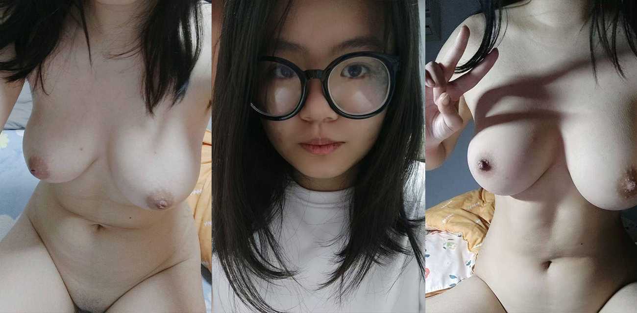 苏州大一巨乳学妹【周柯】被大神网调拍全裸淫照拽唇抠穴，听指令录露脸喝尿淫片封面图