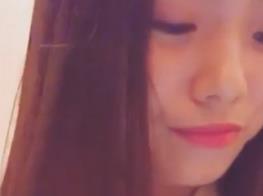 妹子打车就在车上给司机口了封面图