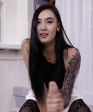 【网曝门事件】热门明星顶级合成视频之刘诗诗15分钟口交大鸡巴被干封面图