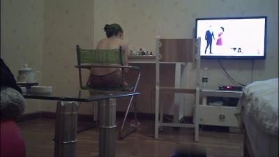 有钱人强桑拿叫两位姐妹花小姐一起嗨皮这鸡巴给伺候的看着都舒坦封面图