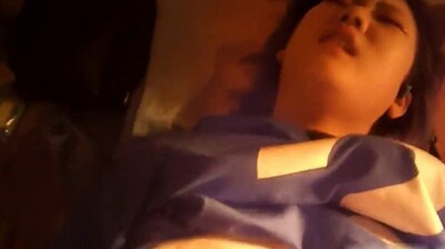 城中村嫖妓相中個剛才外面回來兩百元的大波妹子封面图