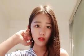 高颜值气质美少妇卫生间自慰封面图