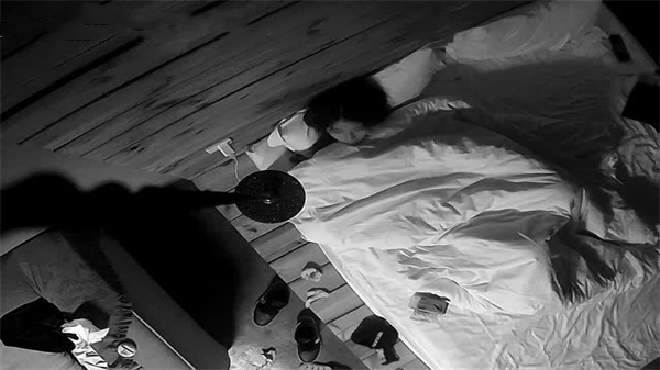 360520最新酒店摄像头两部打响情人节第一炮封面图