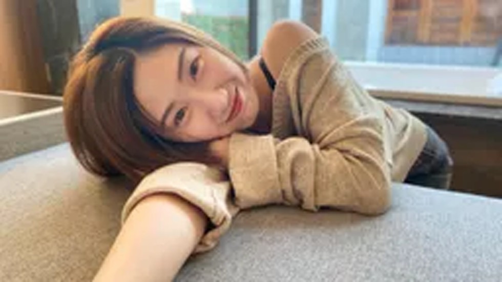 国产AV经典巨作挑逗硬到不行的棒棒背后式的无止抽插封面图