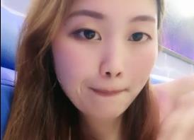 妹子和老公家里直播遭小人封面图