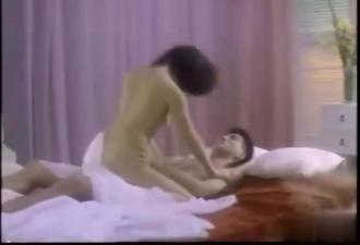 勐鬼迫人(海岸原版粤语中英文)封面图