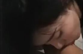 视频美女这个身材跟颜值花钱也值了，没想到口交更是一流封面图