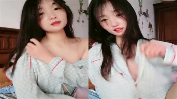 白皙苗窕骚妹子淫声荡语撩骚互动坐骑假屌自慰封面图