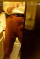 茶餐厅公共女厕正面全景极品偸拍多位小姐姐方便亮点多多阴毛一小撮封面图