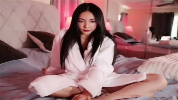 顶级网红谭晓彤elisetutu6921.09.19日最新直播短视频福利封面图