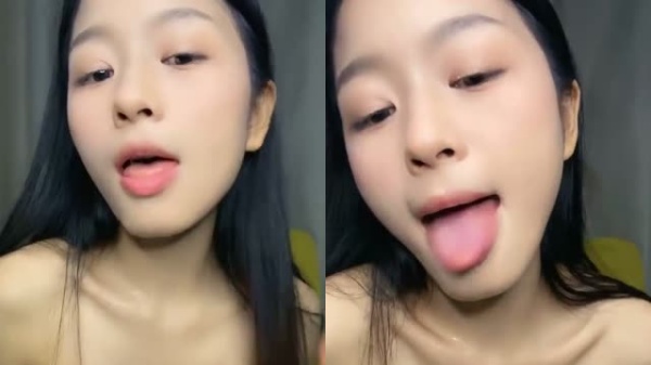 肥臀大奶骚货淫声荡语撩骚互动近拍掰穴扣逼假屌自慰封面图